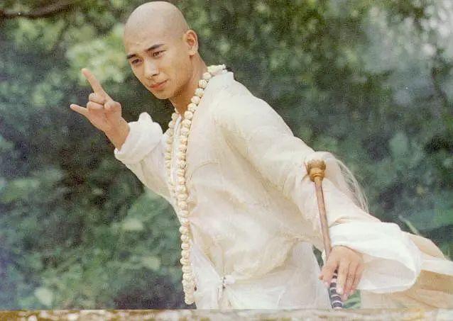 武术电影吴京明星时代动作新片_吴京武术套路视频_吴京：新时代的武术与动作电影明星