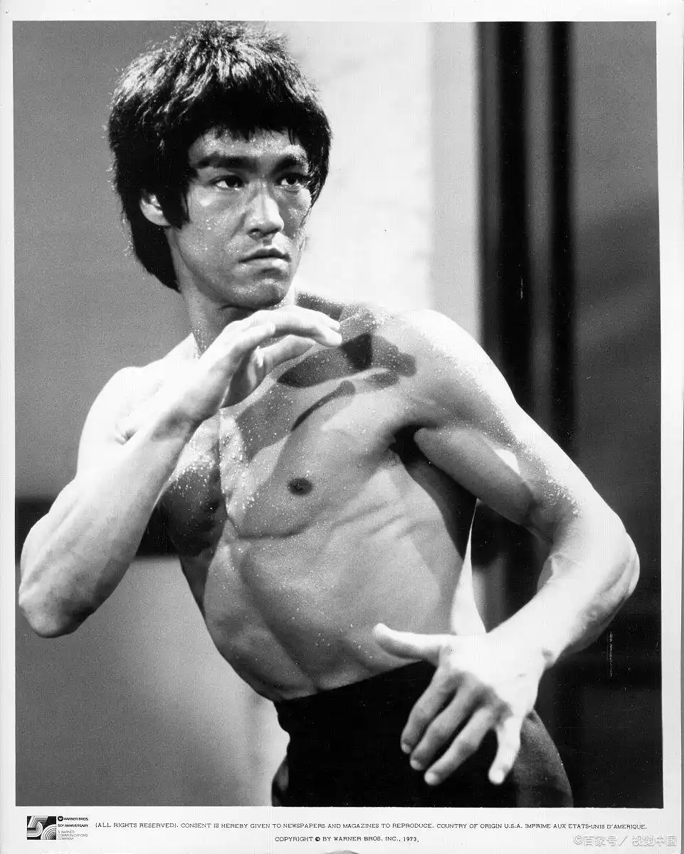 李小龙的遗产：后世武术家的影响_武术巨星李小龙_李小龙十位武术名师