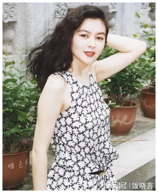 关之琳的明星塑造与品牌价值_关之琳的品牌叫什么_塑造明星关之琳价值品牌有哪些