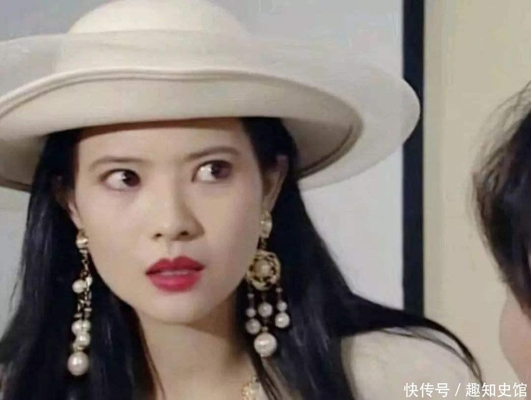 社会微公益的活动方案_社会贡献总额_蓝洁瑛的公益活动与社会贡献