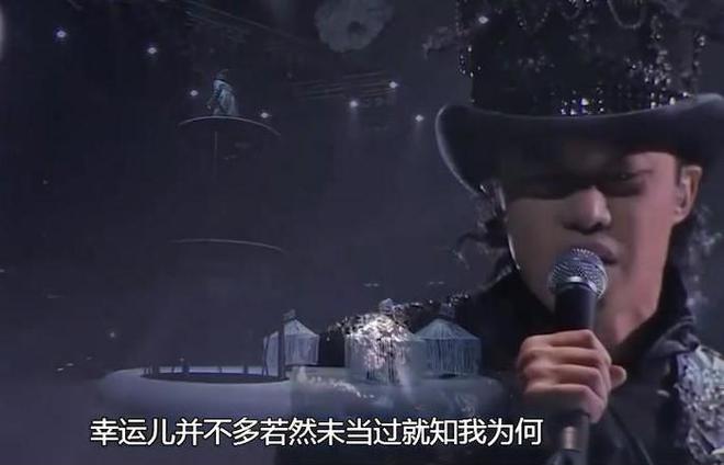 陈奕迅关于亲情的歌_陈奕迅分享对亲情的理解，温暖感人_陈奕迅感动